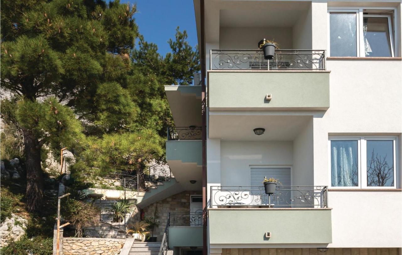 Amazing Apartment In Makarska With House Sea View Екстер'єр фото